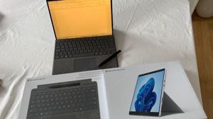  Microsoft Surface Pro 8 (256GB SSD, Intel Core i5) Tastatur, slim Pen 2 Bild 2