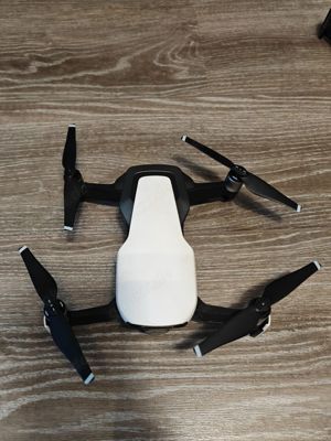  DJI Mavic Air Fly More Combo Kameradrohne - Arctic White Bild 2