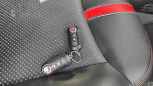 Fiat 500 elektro 2013 beschaedigte Batterie Bild 10