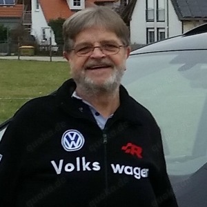 Mollige Frau, gerne älter, für schöne Stunden gesucht !