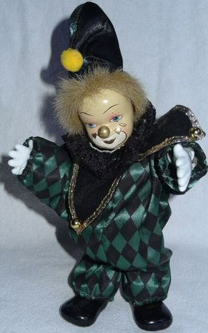 D17L Clownfigur Gesicht Schuhe Hände aus Keramik stehend 23cm Sammelfigur gut erhalten