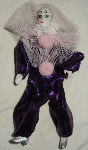 D19L Clownfigur Gesicht Hände Schuhe aus Keramik sitzend 19cm Sammelfigur einwandfrei erhalten