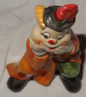 D23L Clown Clownfigur Keramik sitzend überlegend 8x5xH11 Sammelfigur einwandfrei erhalten