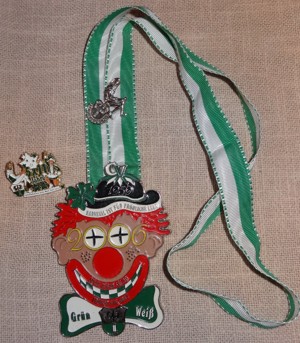 DL Orden 2006 Pin 2014 Karneval Grün Weiß Bad Salzig 2 Teile gut erhalten Fasching Fasenacht