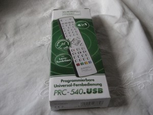 auvisio USB-programmierbare 4in1-Universal-Fernbedienung PRC-540