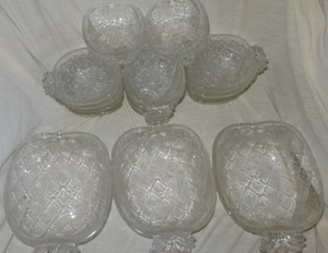 CT Glasschalen Schüsseln aus Glas 17 Stk Ananasform 2versch. Größen wenig benutzt einwandfrei bis se