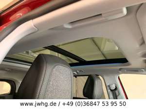 Peugeot 5008 Allure 7-Sitzer LED Pano 360°18" Navi Leder Bild 4
