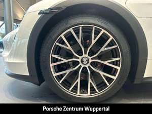 Porsche Taycan 4 Cross Turismo Luftfederung Rückfahrkamera Bild 5