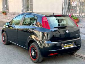 Fiat Grande Punto 1.4 8V Dynamic Navi Incl.Garantie Bild 2