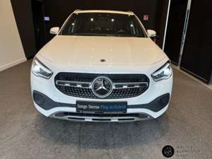 Mercedes-Benz GLA 250 e KAM ACC PDC SpurH Navi AUT Virtual LM Bild 3