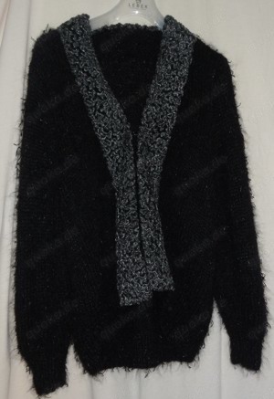 KI Strickjacke Gr. 40 Wollweste lang schwarz Handarbeit wenig getragen gut erhalten Vintage 