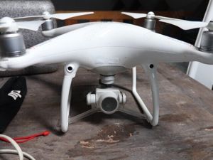 Drohne DJI Phantom 4 pro, Angeldrohne zum Auslegen von Ködern,etc.