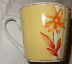 C Van Well Tasse Kaffeetasse Porzellan gelb Blumendekor H 7,7   6   8 einwandfrei erhalten Servicete