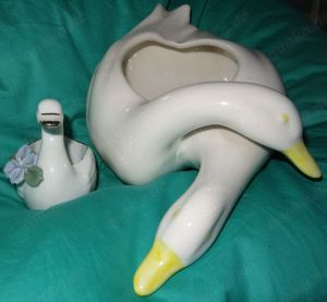 DF Schwanenfigur Schwan 2Stk Porzellan weiß Blumentopf 26x14 h10,5 8,5x6 x H8,2 kaum benutzt einwand