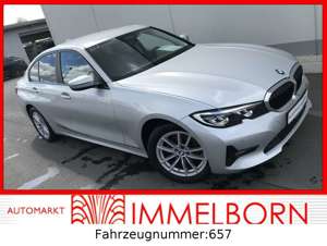 BMW 320 i xDrive LiveCP*HiFi*Sthzg*LED*Navi*UVP55t€ Bild 1
