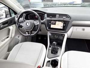 Volkswagen Tiguan Allspace *7-Sitzer*Nav*Active Info*R.Cam Bild 4