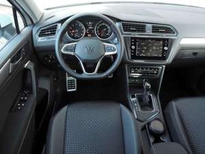 Volkswagen Tiguan Active IQ-DrivePaket Frontscheibenheizung Bild 5