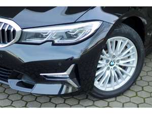 BMW 330 e Luxury Line xDrive touring/HUD/Navi/Leder Bild 4
