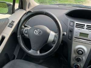 Toyota Yaris 1.0 VVT-i 2.Hand Bild 5