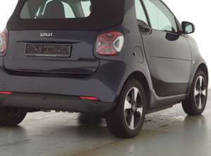 smart forTwo EQ cabrio passion EXCLUSIVE: !FULL BLACK! Bild 4