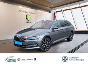 Skoda Superb Combi 2.0TDI DSG Style MATRIX-LED NAVI 19'' ACC RE