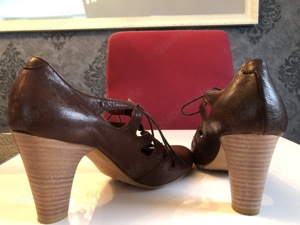 Braune Damen-Schuhe, fast ungetragen, Gr 37-38, 25,- je Paar Bild 6
