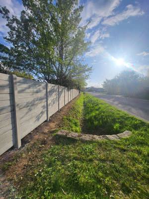 44lfm H:2,00m Betonzaun inkl Aufbau  Sichtschutz Doppelstabmatte Zaun Gartenzaun Bild 6