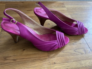 Sehr elegante Rosa- High-Heels Pumps Gr. 38