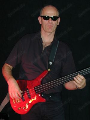 Bassist sucht Rock- Bluesband Bild 6