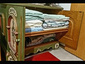 VOGLAUER LandhausSchlafzimmer handbemalt antik.Landhausstil Bild 5