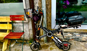 Uebler  E Scooter mit  Strassenzulassung faltbar Heckträger geeignet  Neupreis 1100.-