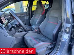Volkswagen Golf GTI 8 2.0 TSI DSG Clubsport ACC NAVI LED PDC SHZ Bild 3