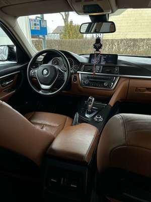 BMW 328 328i Aut. Luxury Line Bild 3