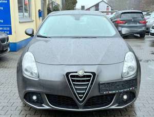 Alfa Romeo Giulietta Super*Lückenlos Scheckheft Bild 3