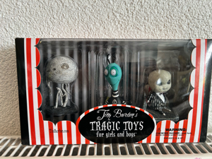 Tim Burtons Tracig Toys for Girls and boys Mummy boy Toxic boy  Bild 1