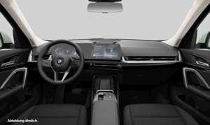 BMW X1 sDrive18d Widescreen Komfort Navi Parking Asst. LE Bild 4