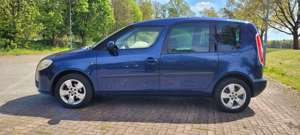 Skoda Roomster SHZ 2.HAND TÜV  INSPEKTION NEU Bild 3