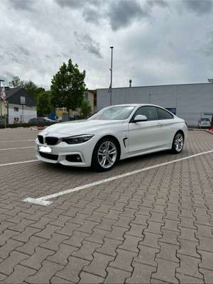 BMW 420 420i Coupe Aut. M Sport Bild 1