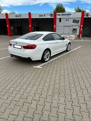 BMW 420 420i Coupe Aut. M Sport Bild 2