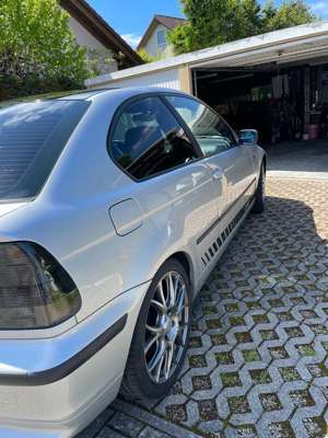 BMW 318 318ti compact Bild 3