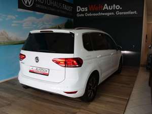 Volkswagen Touran TDI Highline Bluetooth Navi LED Vollleder Bild 5