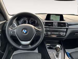 BMW 120 i Lim. 5-trg. Advantage Business LED*NAVI*SHZ Bild 5