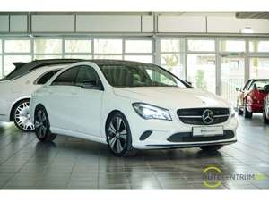 Mercedes-Benz CLA 180 Distronic Pano Night High-Perform-LED Ambiente Bild 1