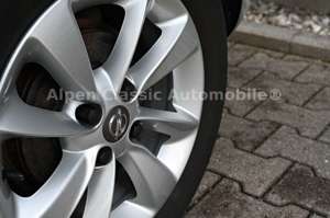 Opel Corsa E Drive Automatik, CarPlay, Lenkradheizung Bild 3