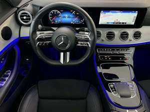 Mercedes-Benz E 300 d 4M AMG EQ-Boost Night+Easy-Pack+Pre-Safe Bild 4