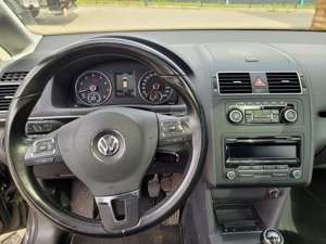 Volkswagen Touran 7-Sitzer, Panoramadach 1.2 TSI Bluemotion Highline Bild 5