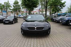 BMW 530 i xD A Luxury Line*Glass-Dach*Head Up*Laserli Bild 2