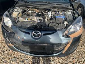 Mazda 2 1.6 MZ-CD Center-Line  4Tür Unfall   Fahrbereit Bild 4