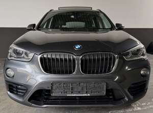 BMW X1 xDrive 18d Sport Line LED-Panora.-Head-UP-AHK Bild 4