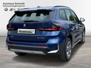 BMW X1 xDrive23d AHK*Head Up*Parking Assistant Plus*Live Bild 5
